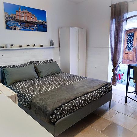Casa Nuccia Apartment Бари Екстериор снимка